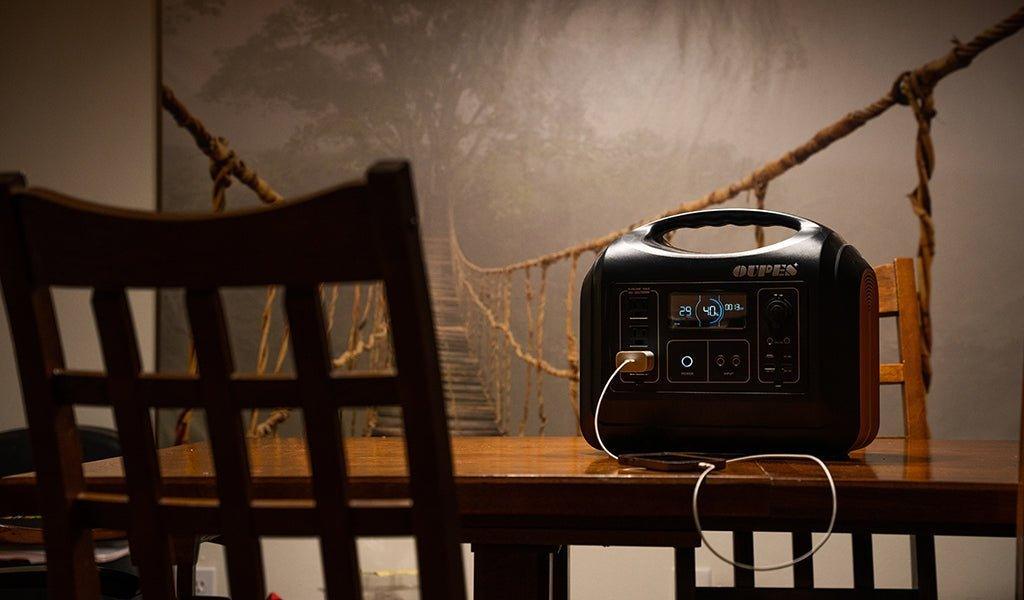 portable power station-solar generator-power outage