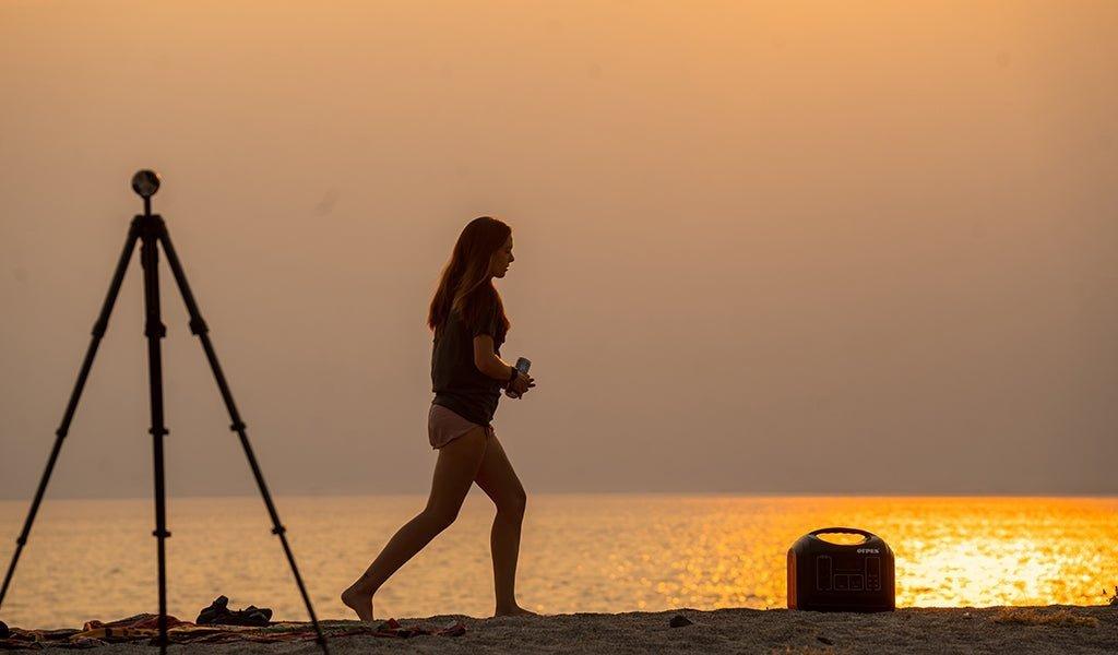 camera-outdoor photography-power supply