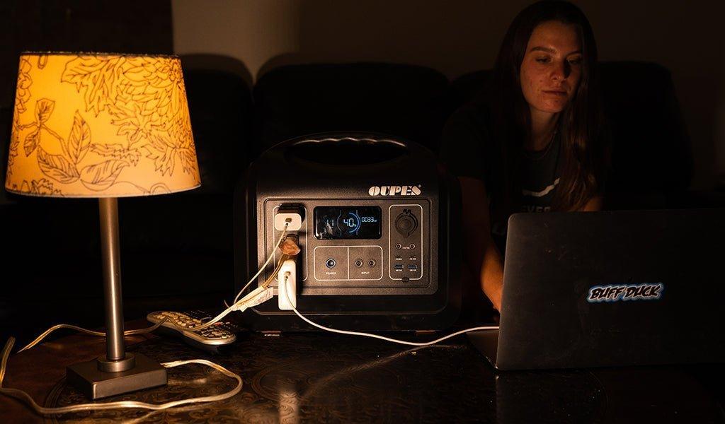 home backup power battery-soalr generator-stay at home